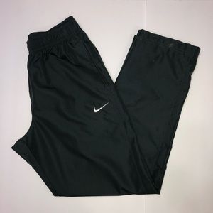 MENS NIKE WINDBREAKER SWEATPANTS - MEDIUM